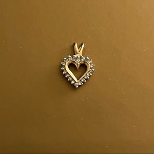 10k diamond pendant